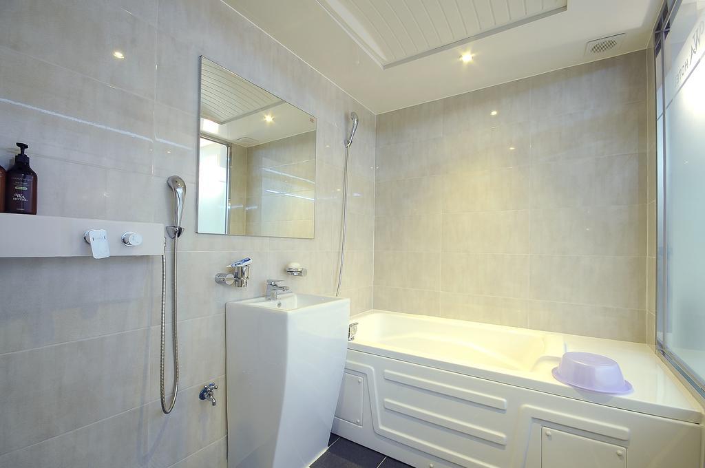 Wa Hotel Ciudad Metropolitana de Ciudad Metropolitana de Busan Habitación foto
