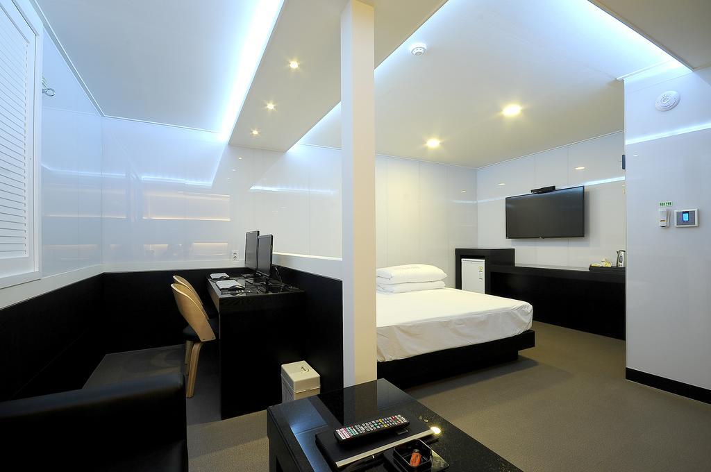 Wa Hotel Ciudad Metropolitana de Ciudad Metropolitana de Busan Habitación foto